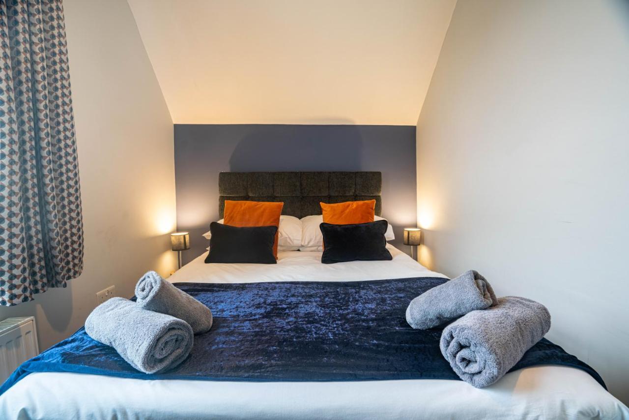 The Becket - Three Bedroom City Centre House With Parking Canterbury Exterior foto