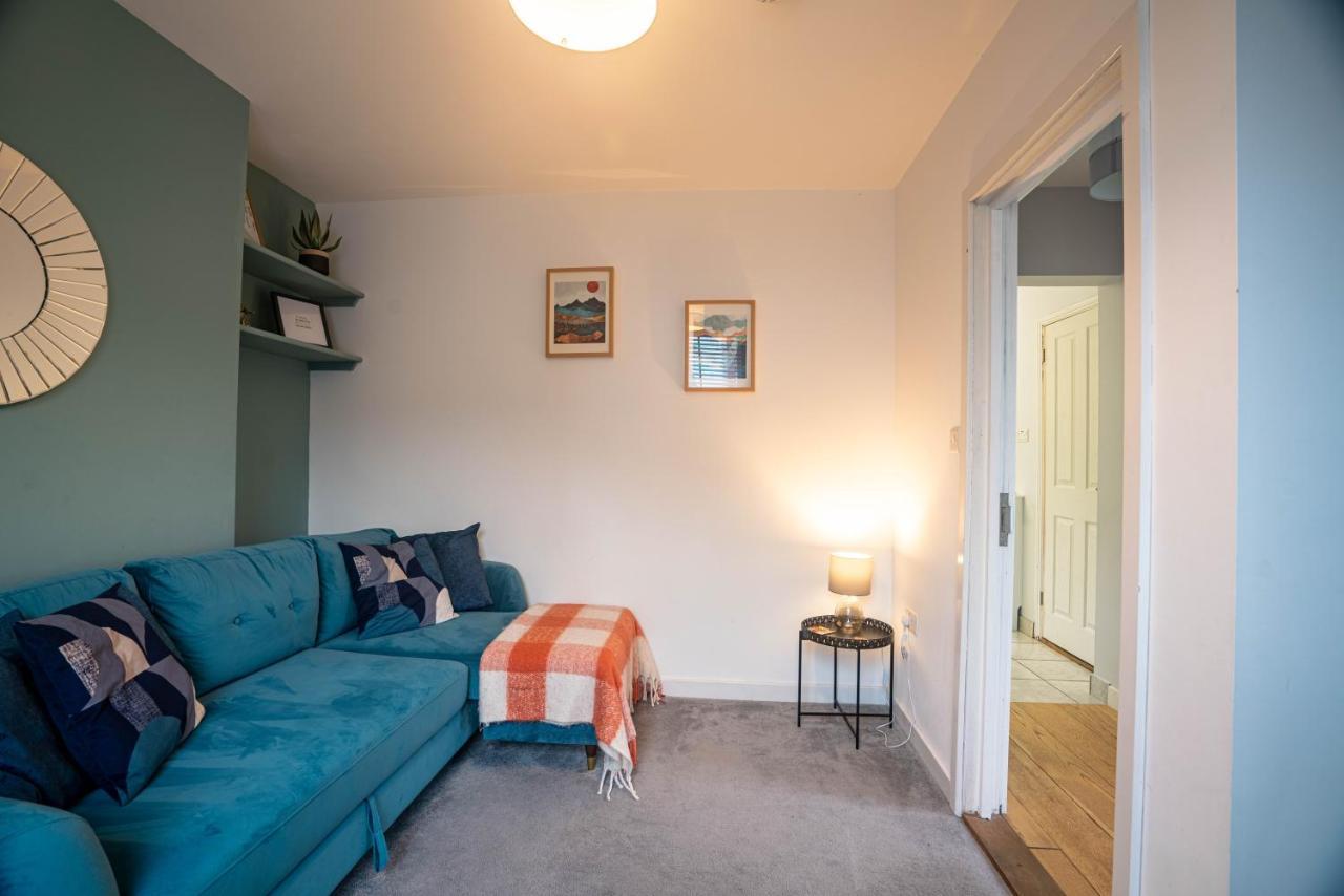 The Becket - Three Bedroom City Centre House With Parking Canterbury Exterior foto