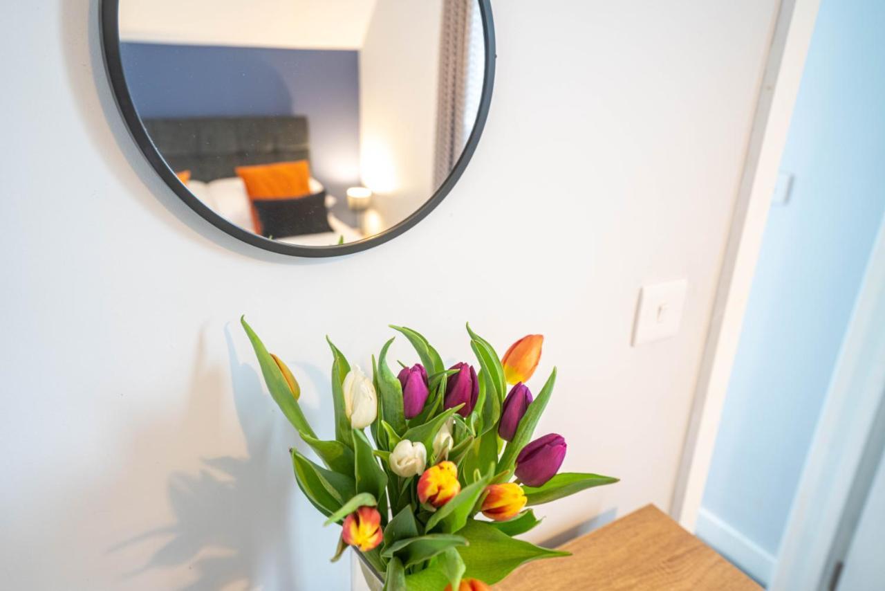The Becket - Three Bedroom City Centre House With Parking Canterbury Exterior foto